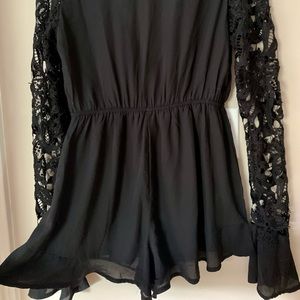 Black lace Romper